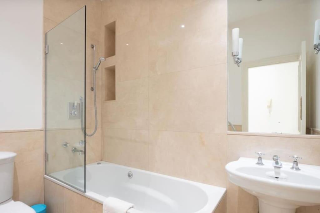Pont Street By Capital Appartement
