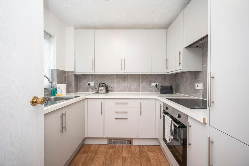 Cosy 2 Bedroom Flat Close To Tower Bridge With Free Parking Apartamento