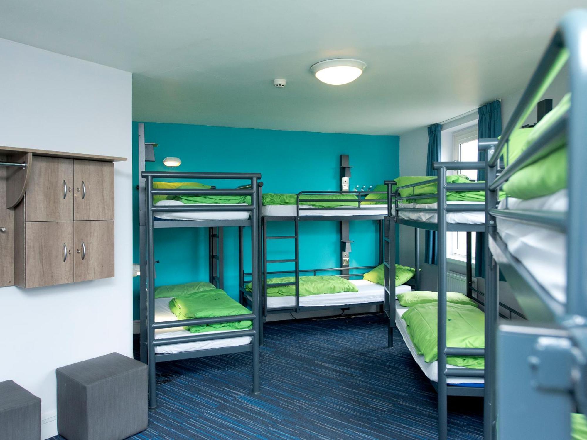 Hostel Yha Thameside London