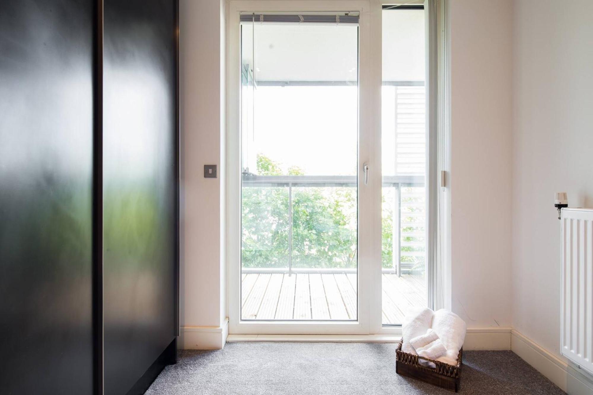 Greenwich Riverside 2 Bed Sleeps 6 Londen