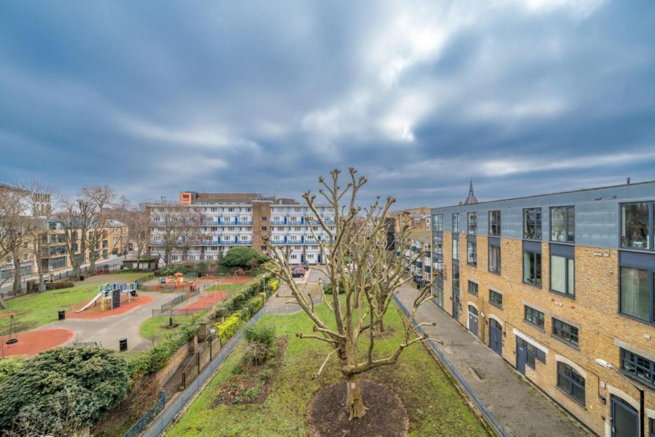 Stylish Flat Between Bridge & Tower Bridge * Londres
