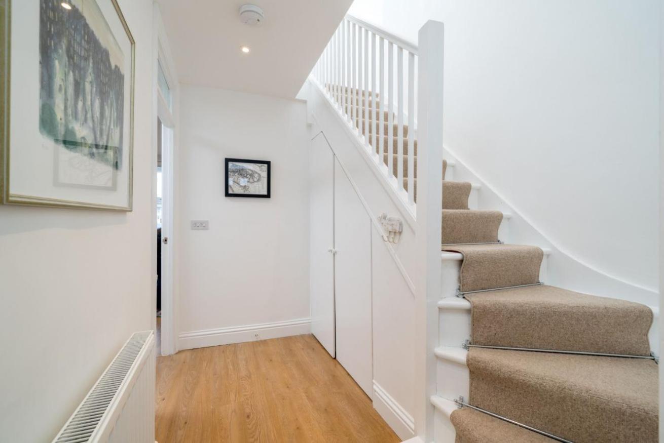 Stylish Flat Between Bridge & Tower Bridge