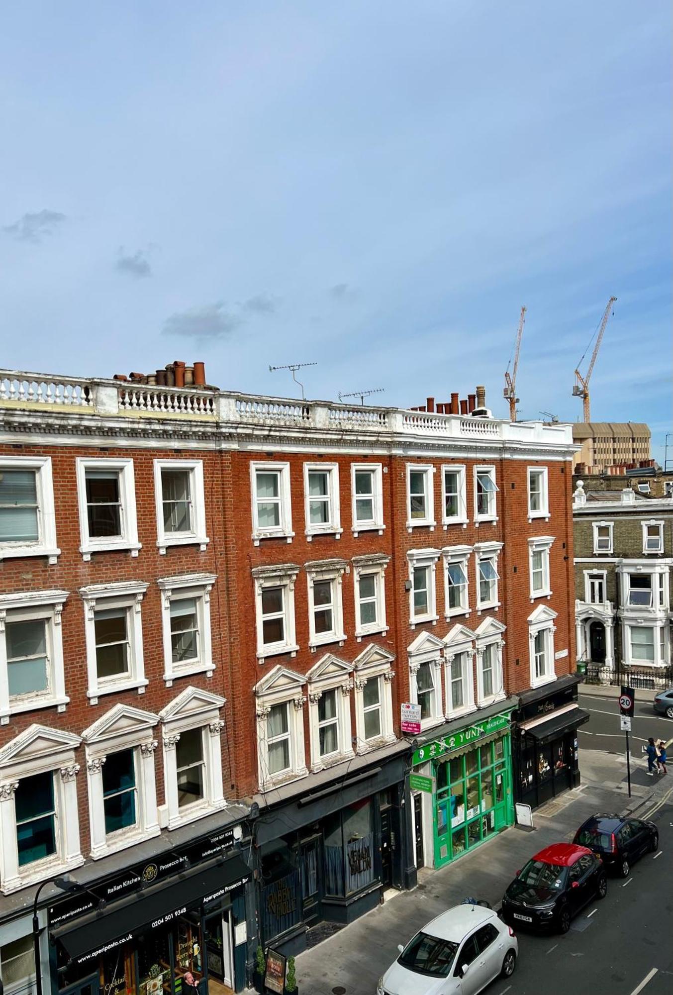 Apartamento Flat In Victorian West Kensington Mansion Londres