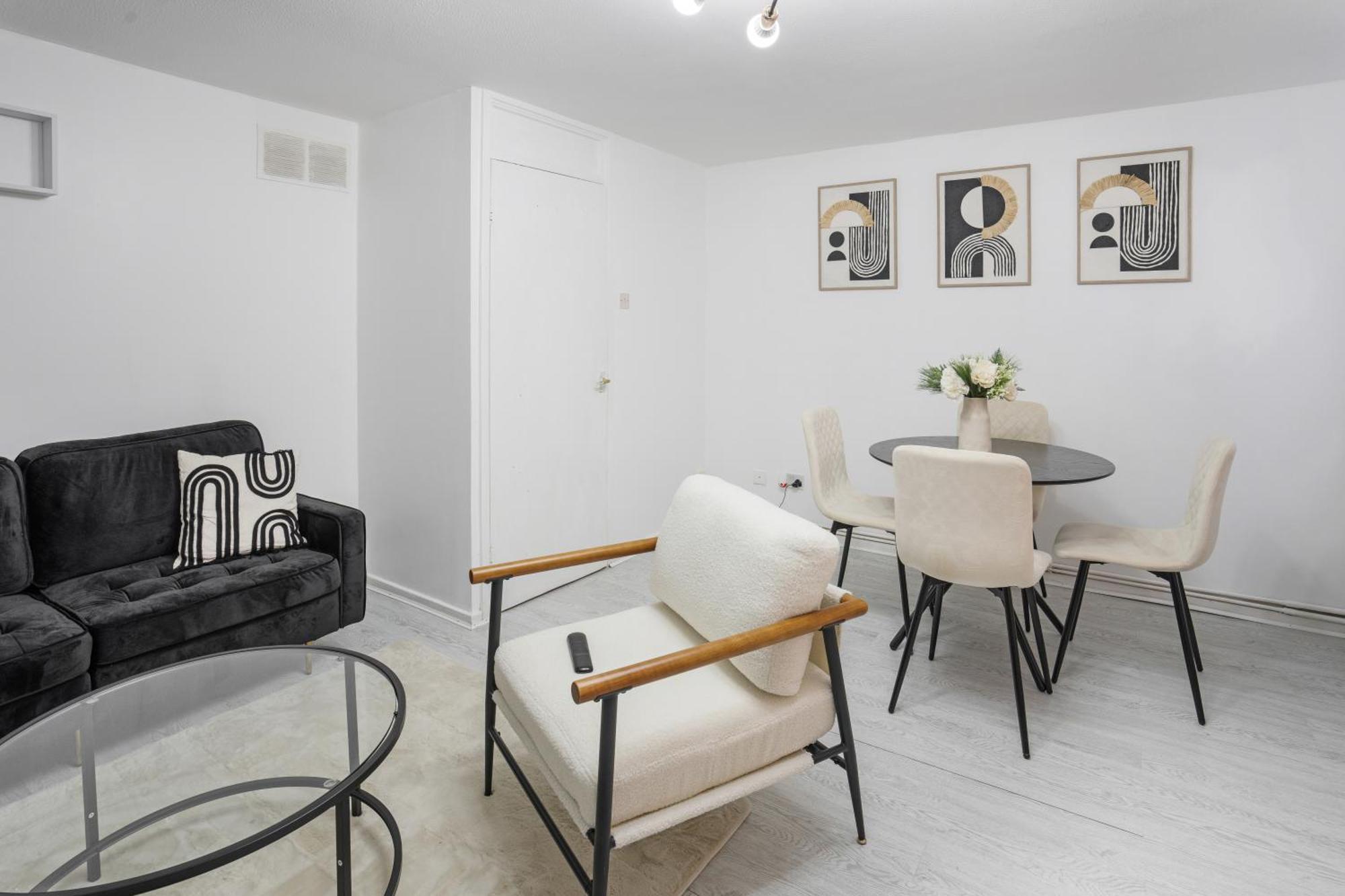 Сasa de vacaciones Luxury 3 Bedroom House In Woodgreen *