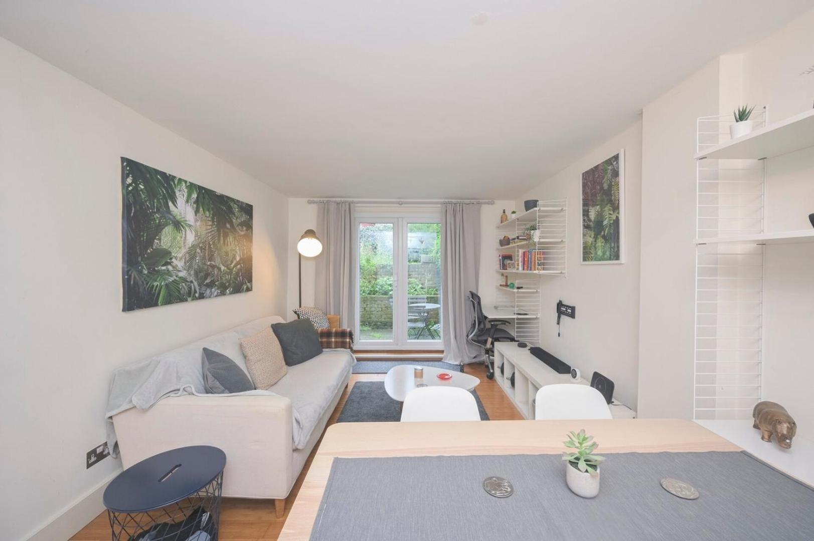 Modern 1bd Basement Flat Near Victoria Park Appartement Londres