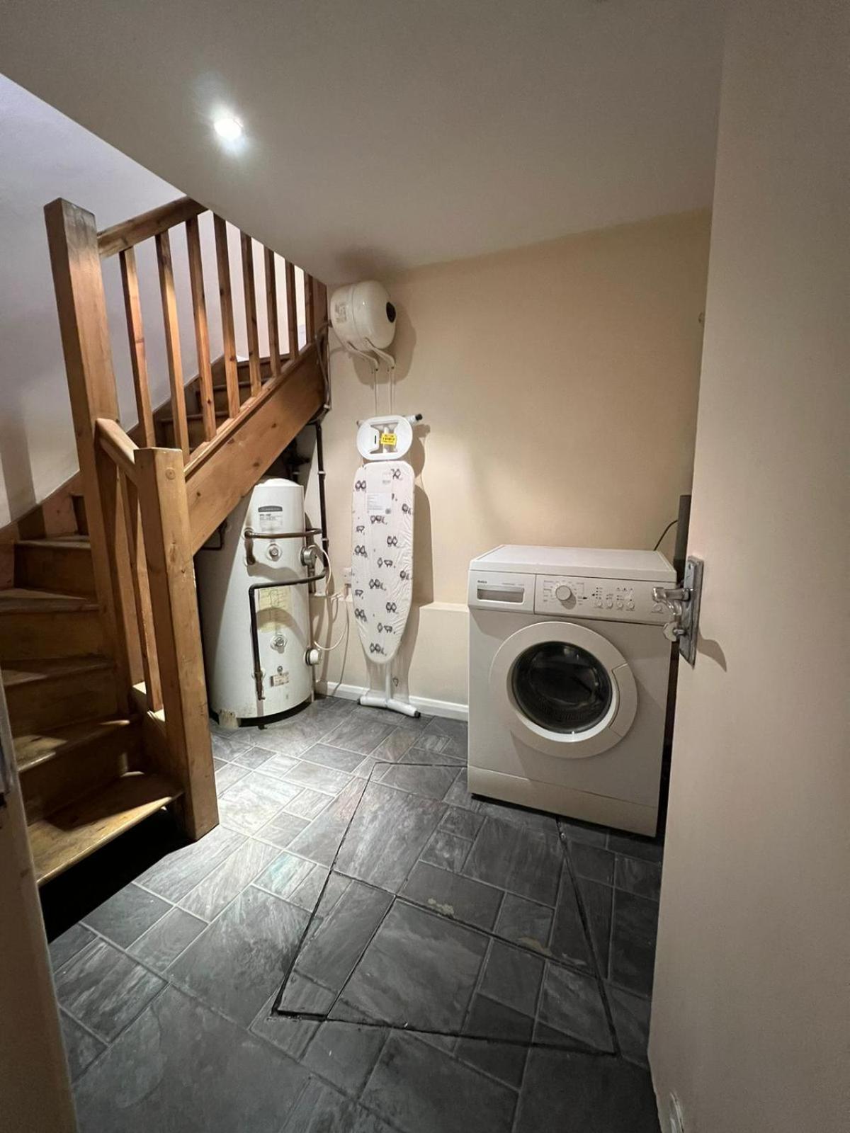 Appartement Cool 10min To Oxford Circus Londen