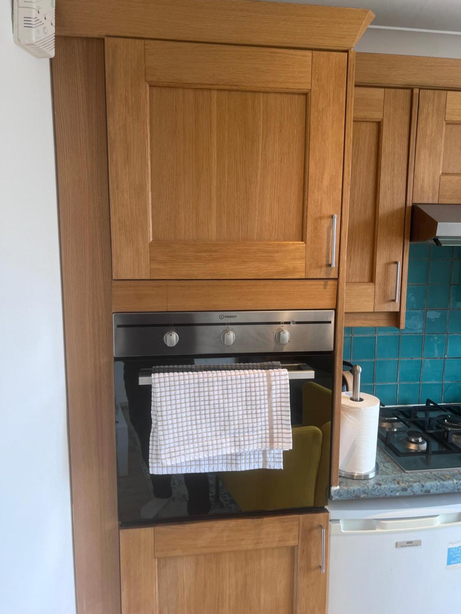 Apartment 1 Bedroom Near Clapham North And Clapham High Street Station *