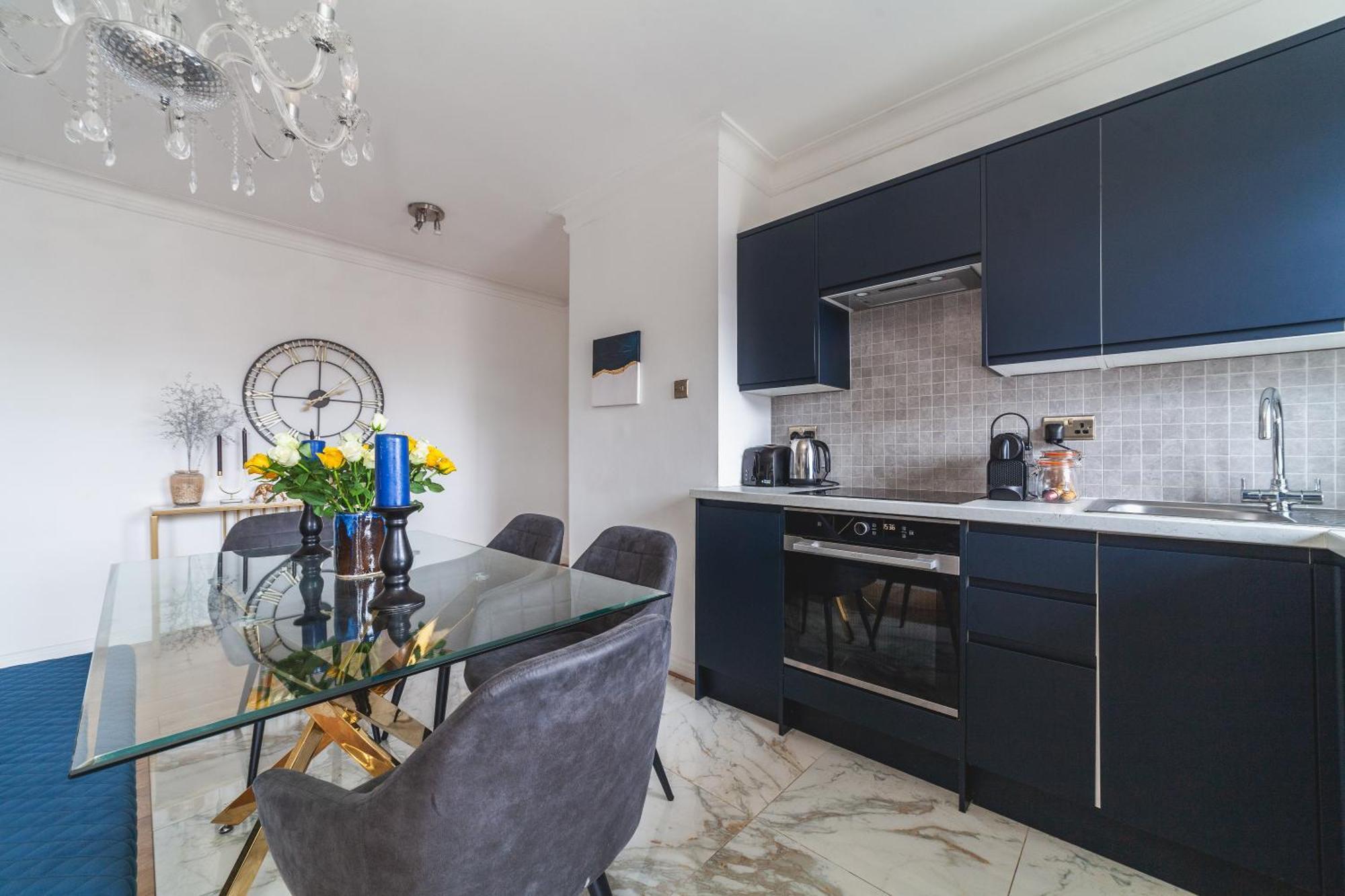 Appartement Arte - 3-bed Flat With 3 Bathrooms - Heart Of Finchley Road - 2 Min Walk To Underground Station *