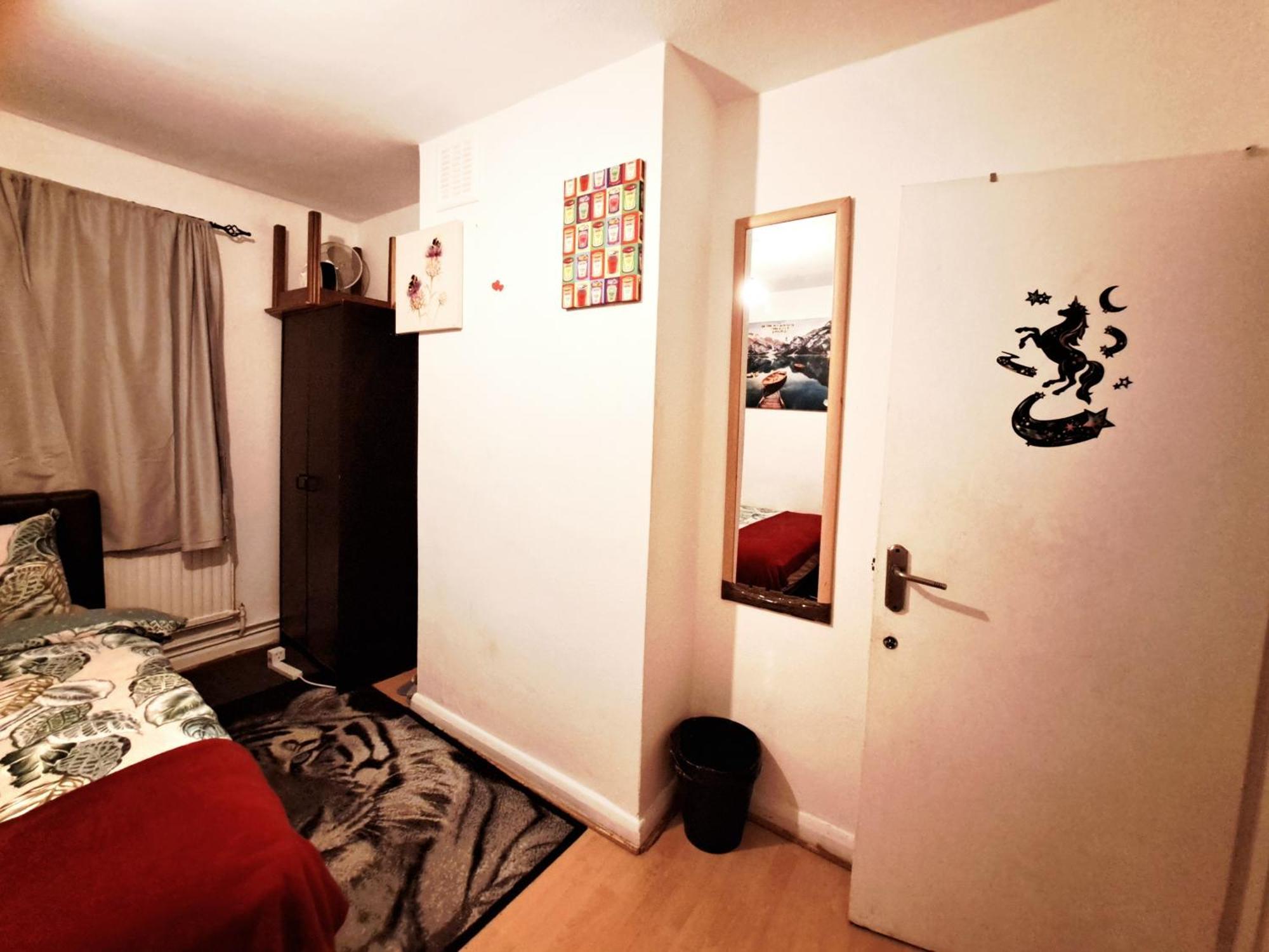 Merciful King Room, In Zone 2-3 Guest house