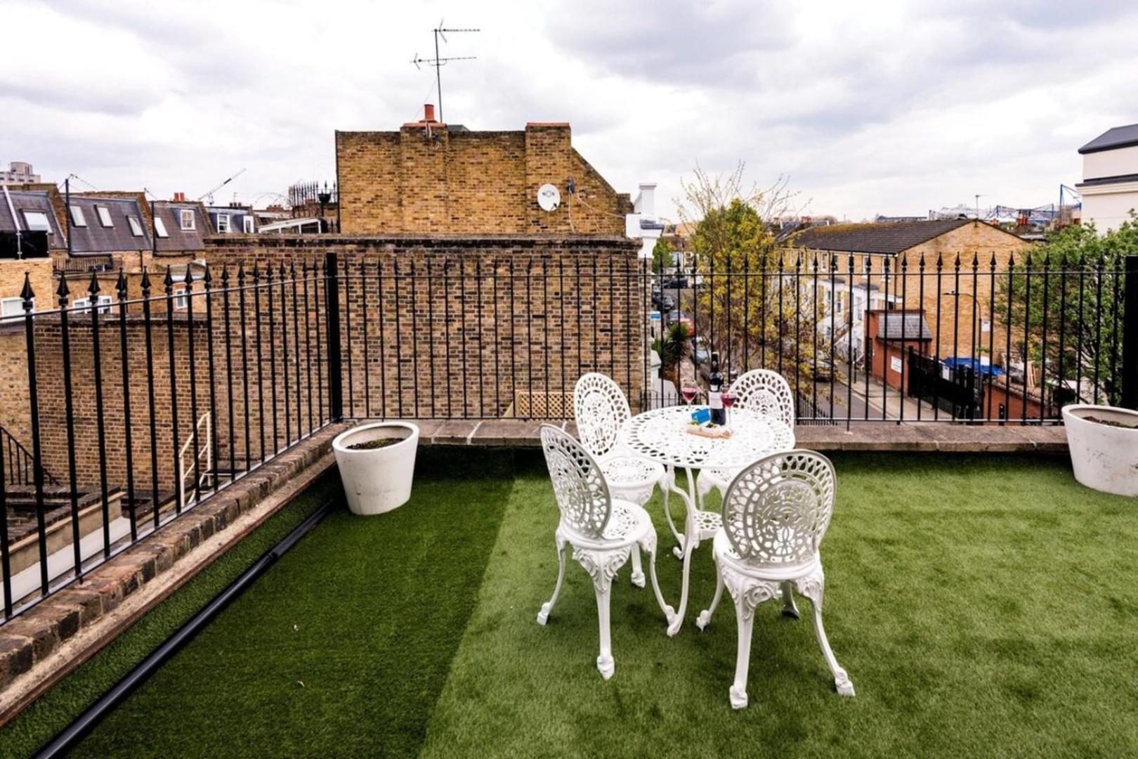 The Armadale Road Ii Londen