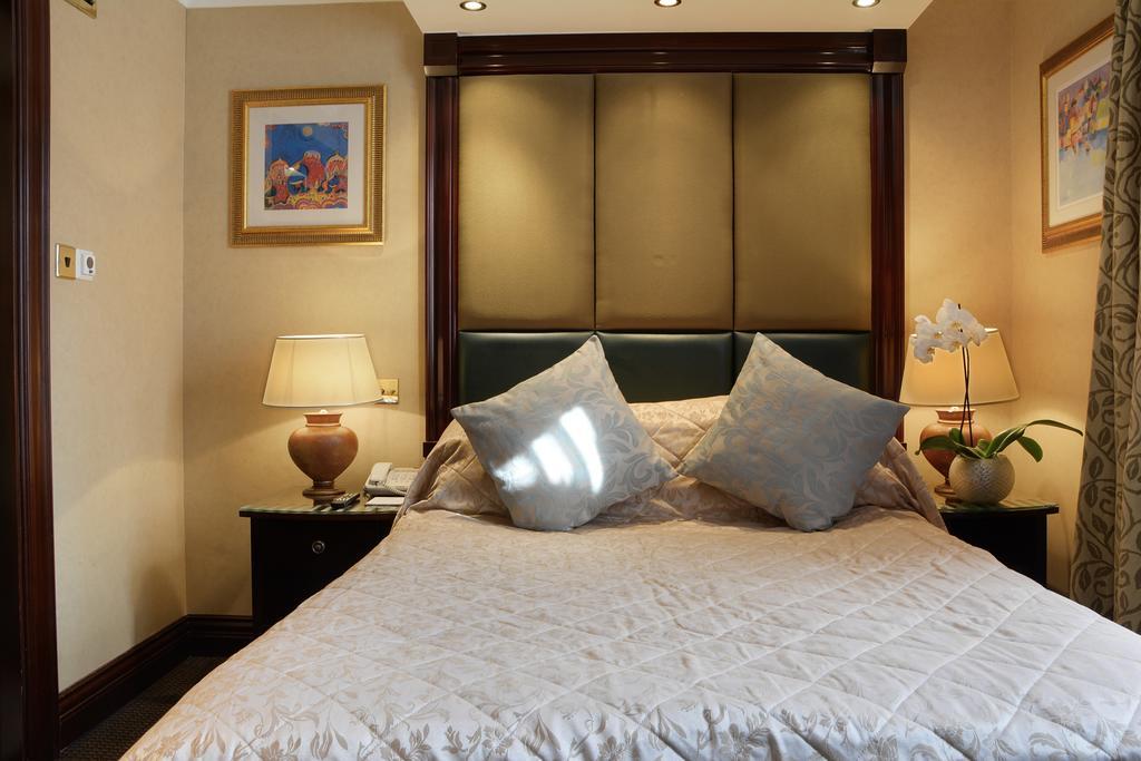 Hotel The Premier Notting Hill 4*