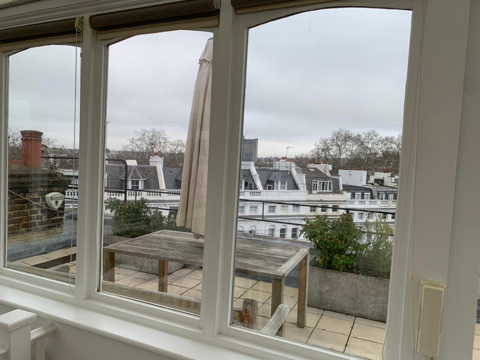 Prime Notting Hill, Luxurious 2 Beds, Roof Terrace Appartement *