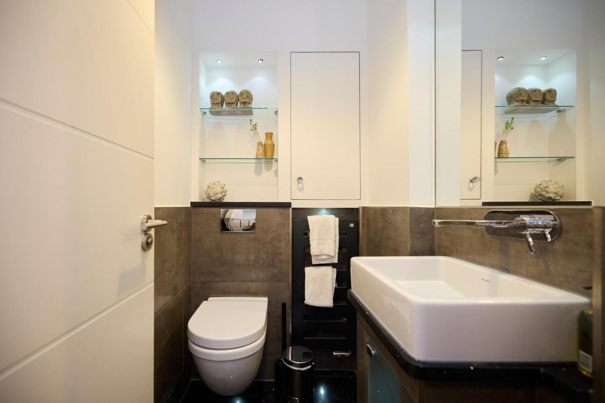The South Hampstead Hideaway - Stylish 6bdr Appartement *