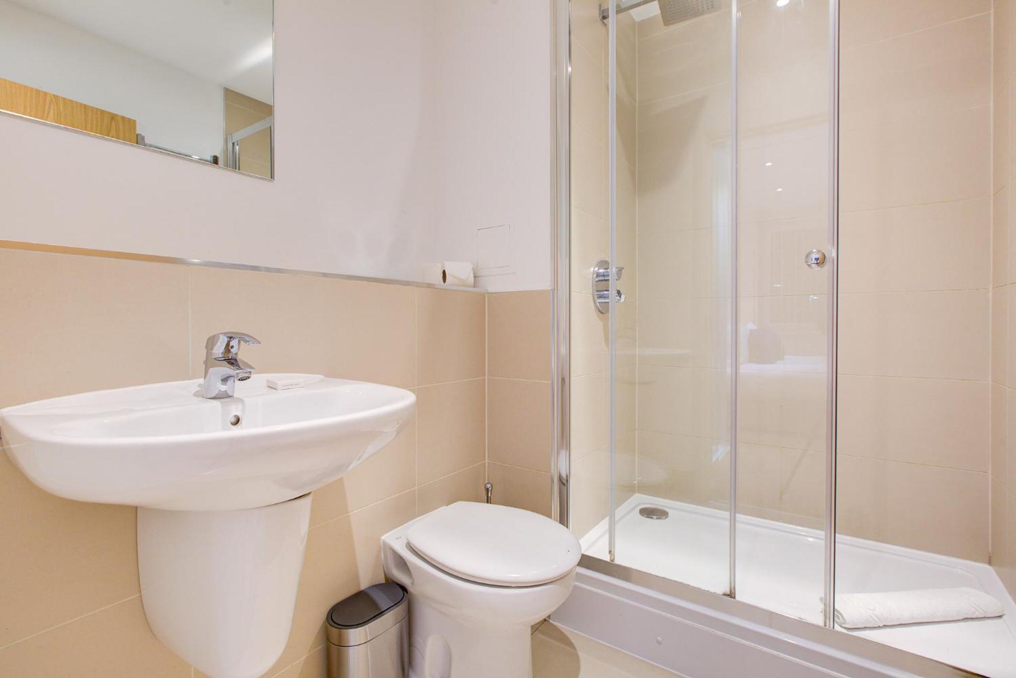 Hybrid Resi Greenwich Near O2 Arena Londres