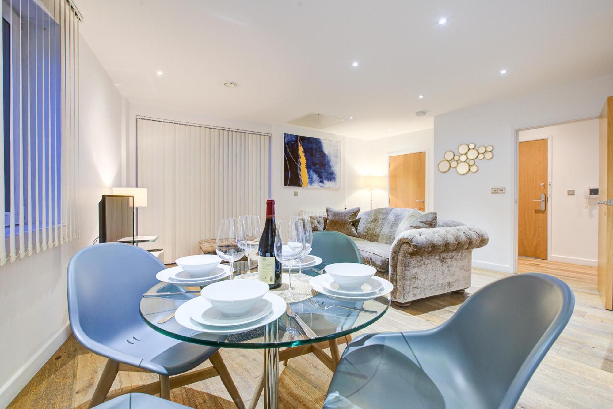 Hybrid Resi - London, Greenwich Near O2 Arena *