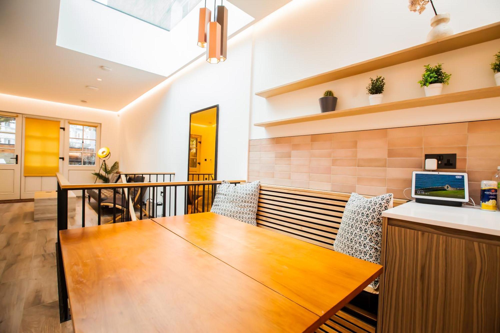 Luxury Kensington House *