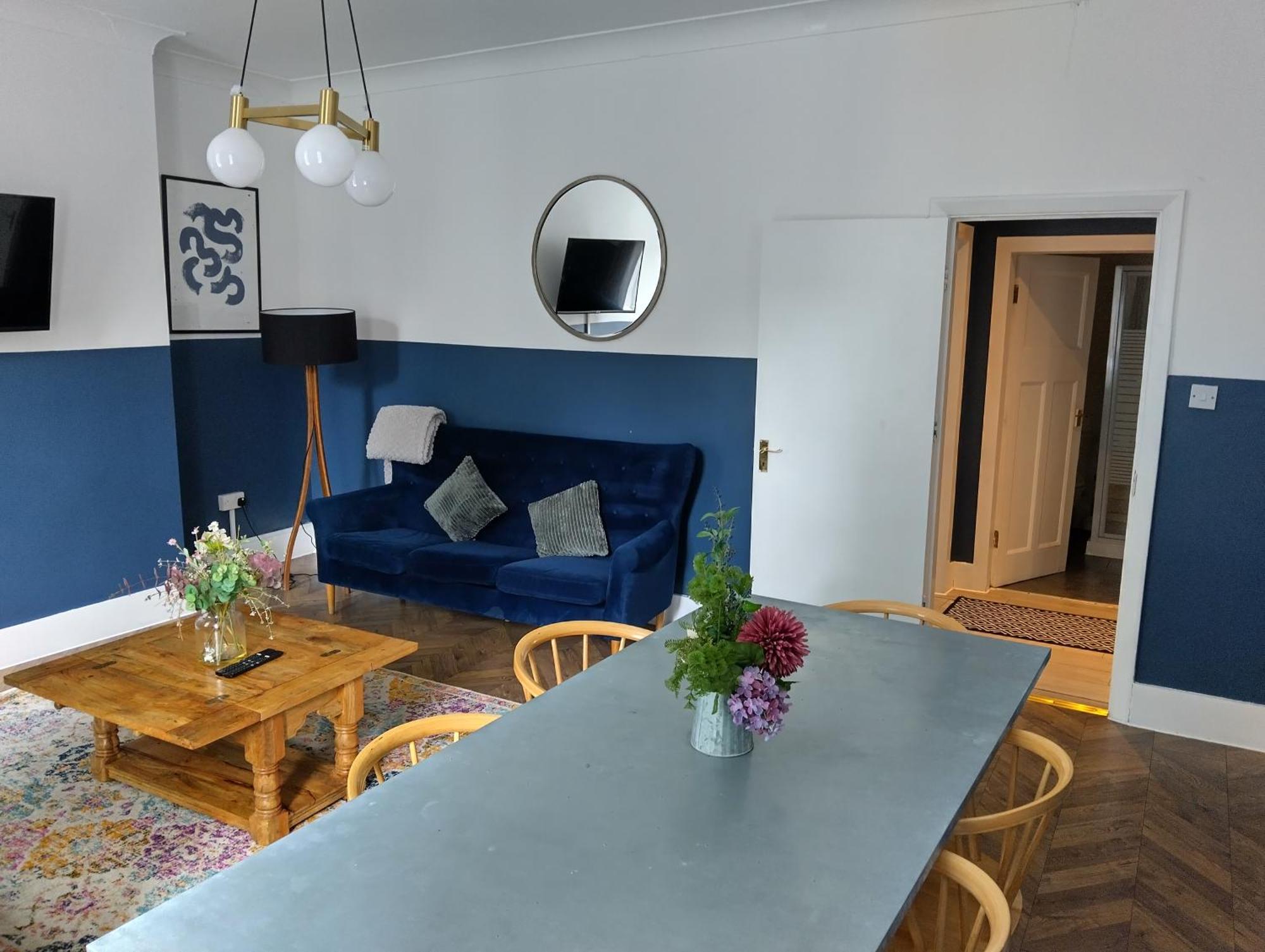 Appartement Spacious 5-bedroom, 4-bathroom In Central Zone 1 *