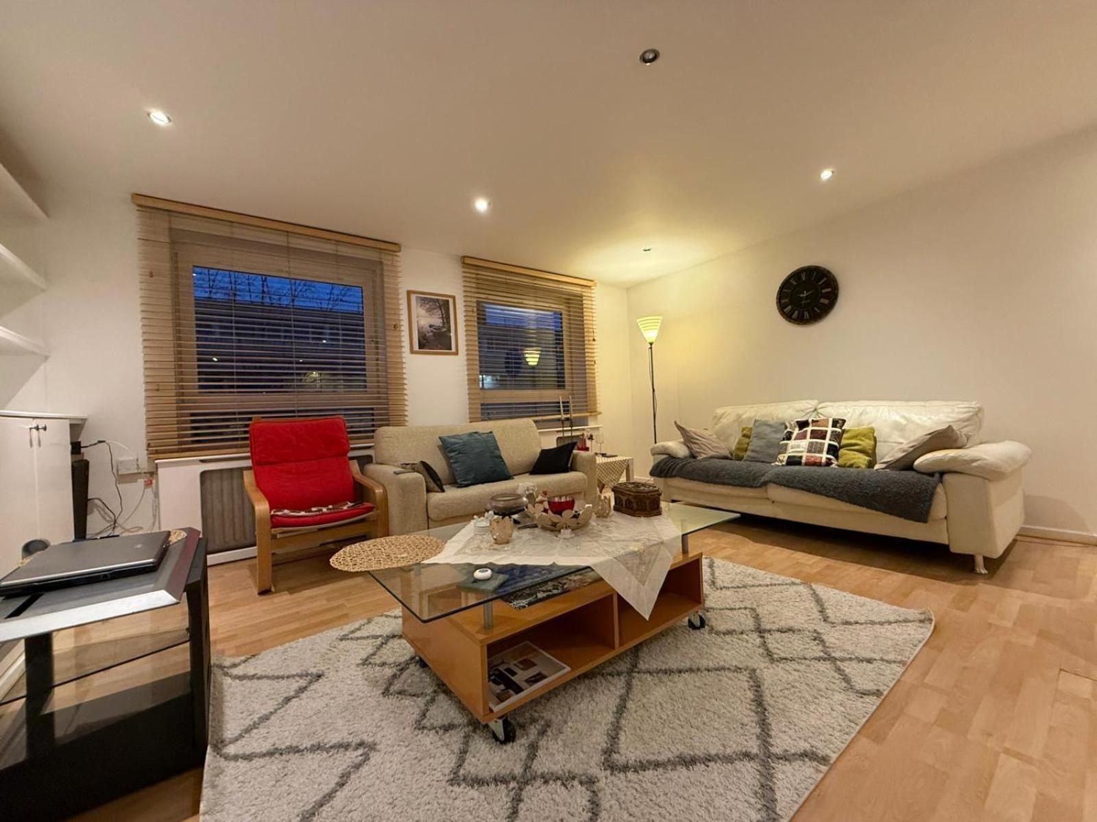 3bed Only 3 Stops To Centre Appartement Londres