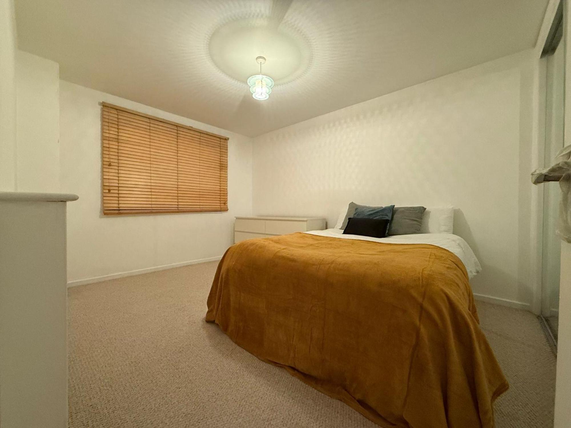 Appartement 3bed Only 3 Stops To Centre Londres
