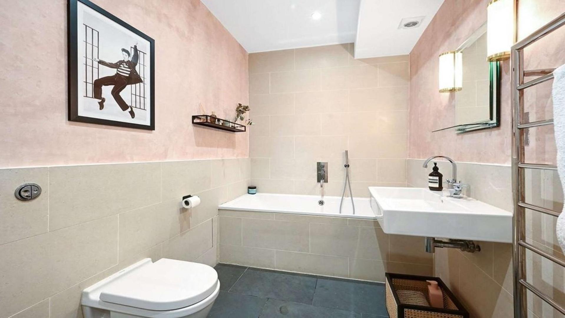 Spacious And Bright 4 Bedroom Flat Londres