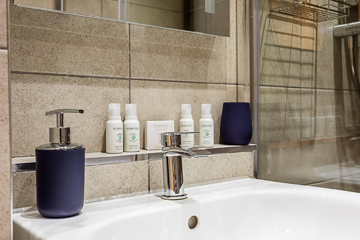 Modern Bayswater Flat * Londen