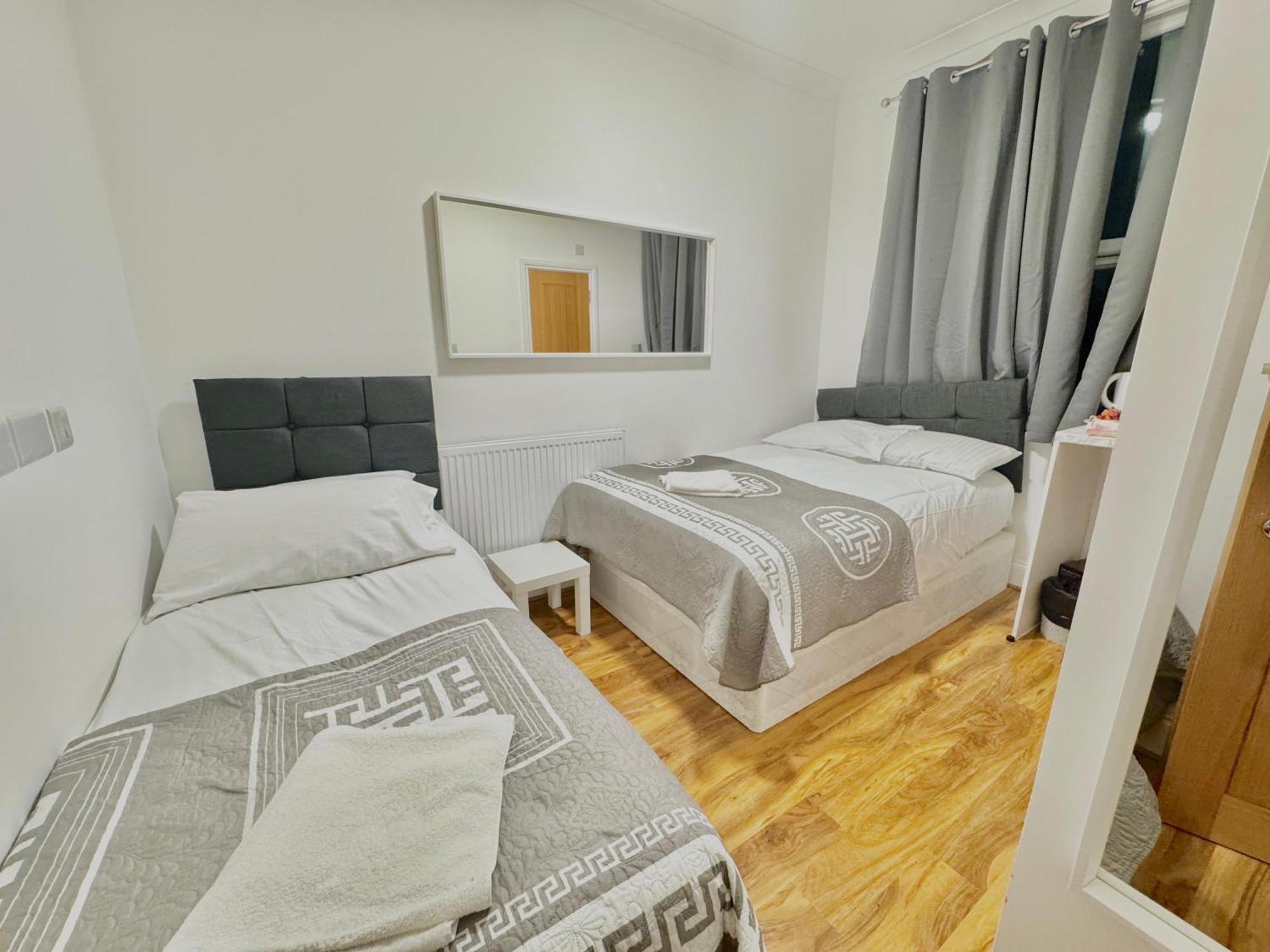 Venice Hotel Londres
