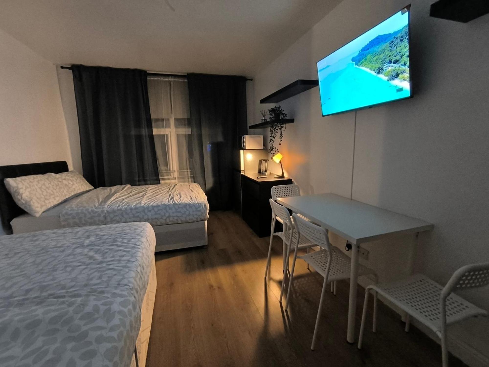4 Person 3min From South Wimbeldon Tube Station Room2 Maison d'hôtes Londres