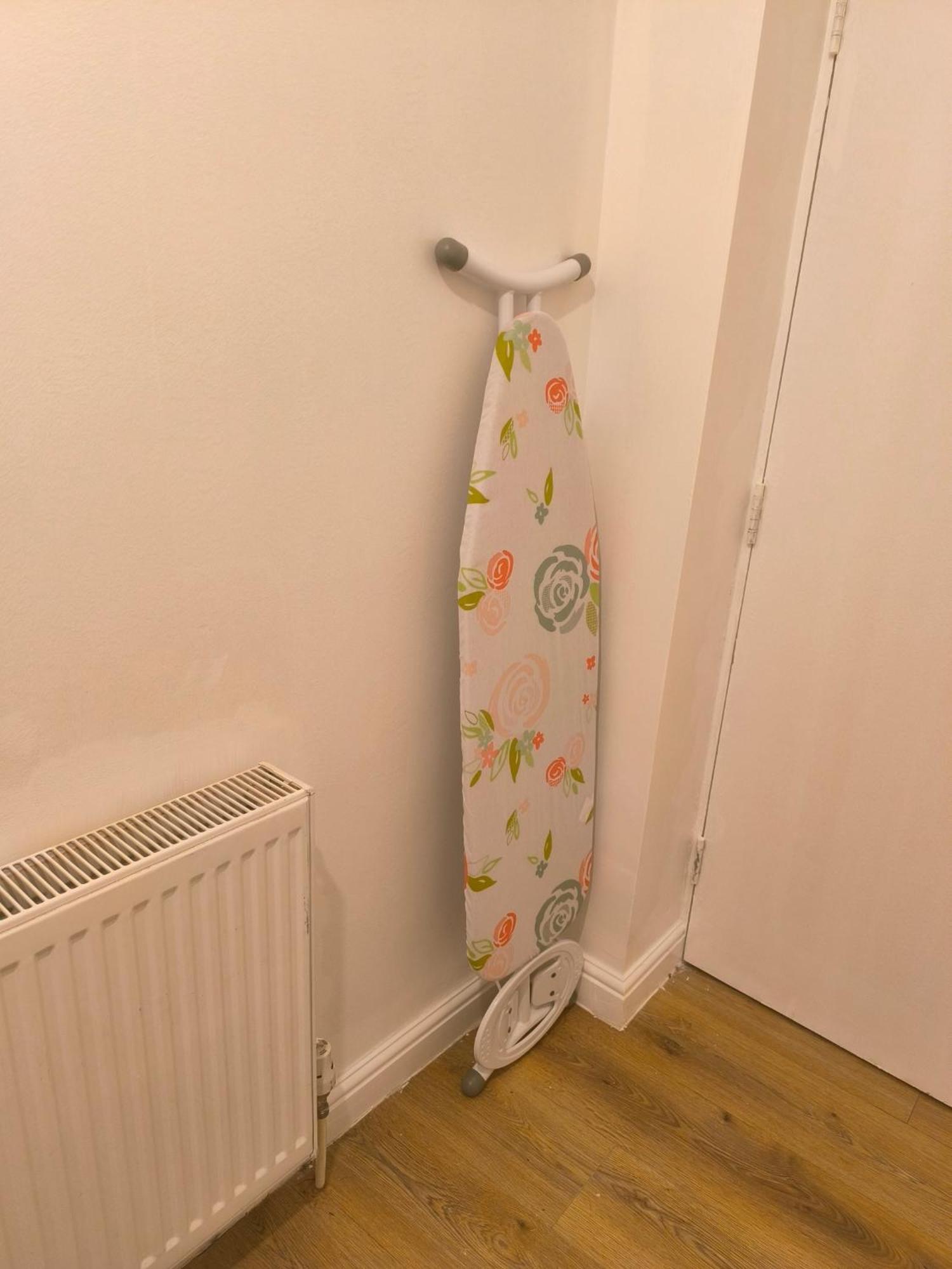 4 Person 3min From South Wimbeldon Tube Station Room2 *