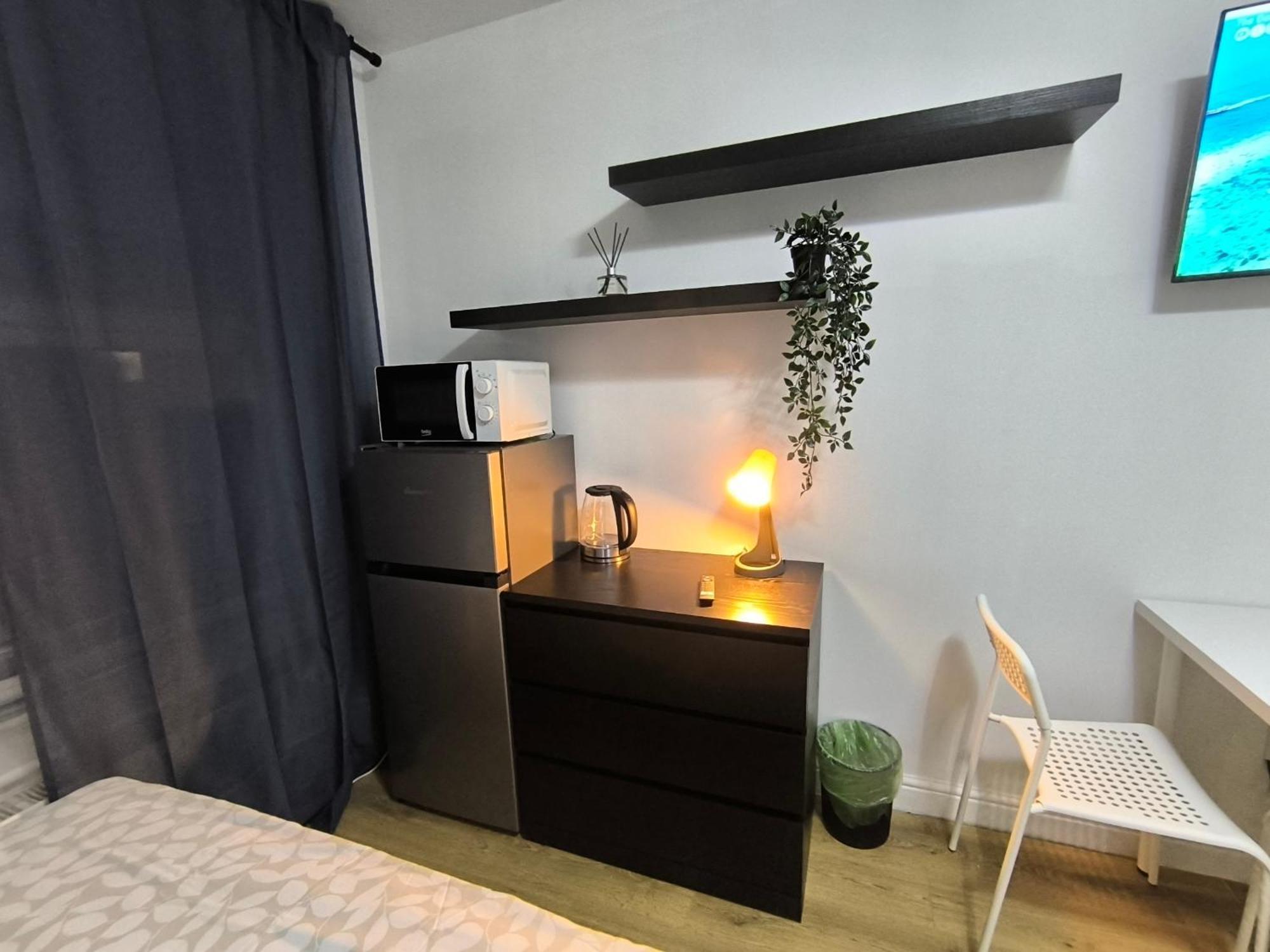 4 Person 3min From South Wimbeldon Tube Station Room2 Maison d'hôtes Londres
