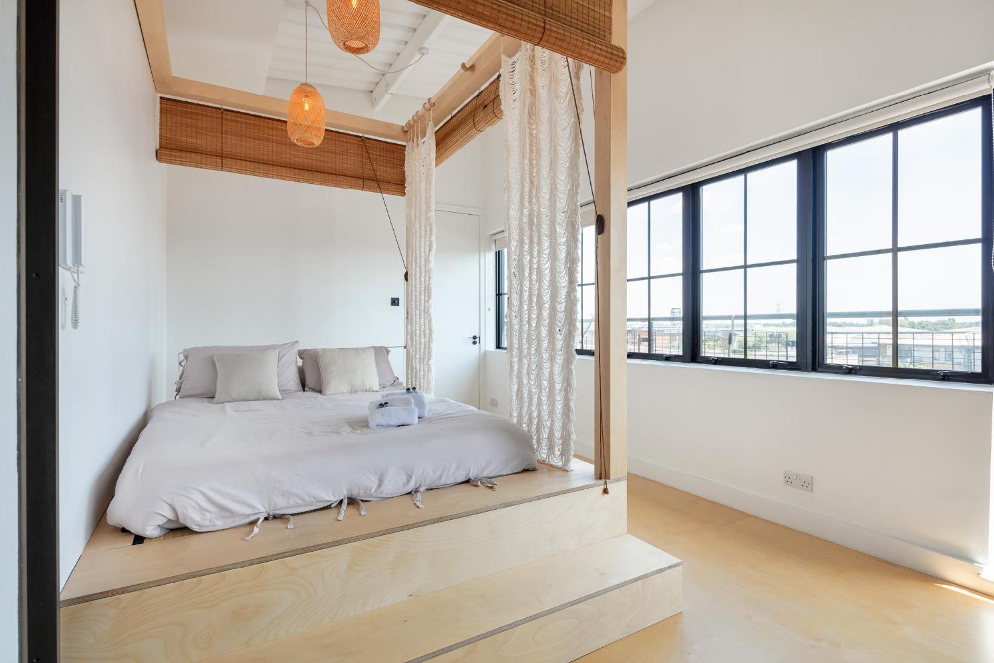 Luxury Penthouse Loft In Art-Deco Warehouse Conversion Appartement