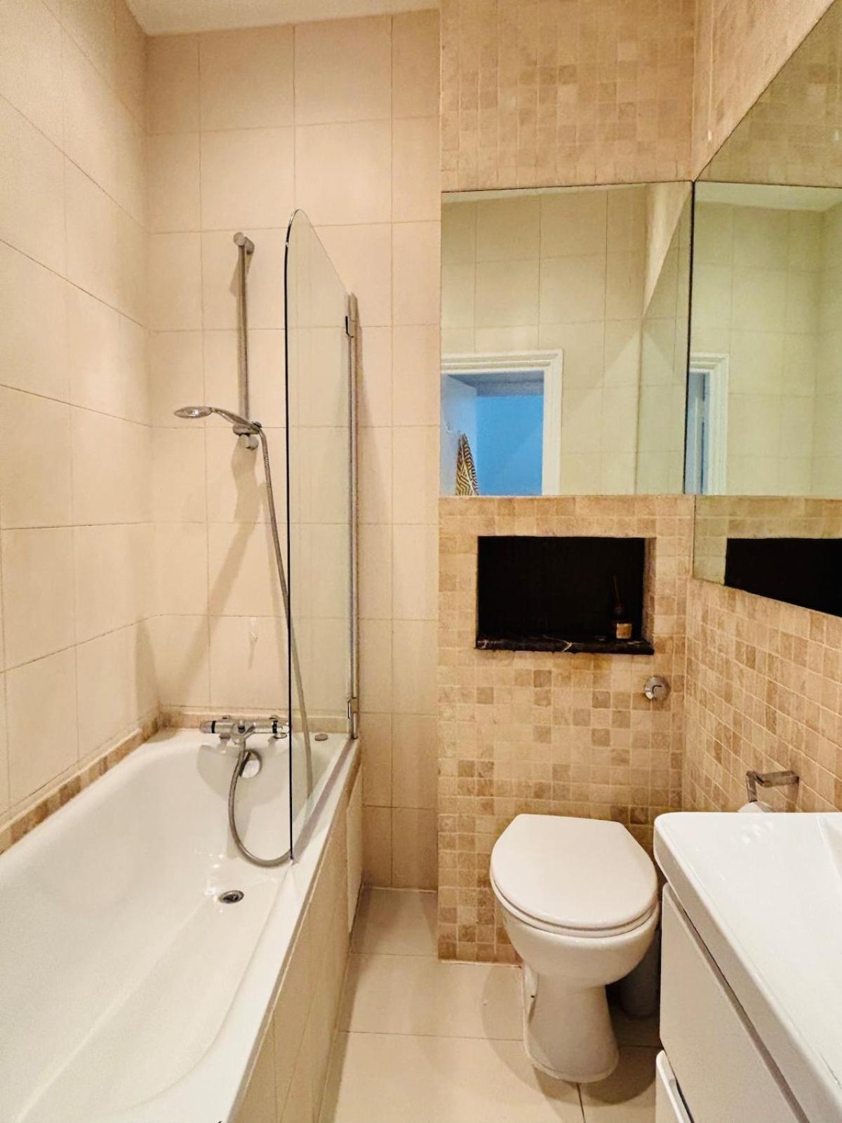 Apartamento Cosy & Modern Londres