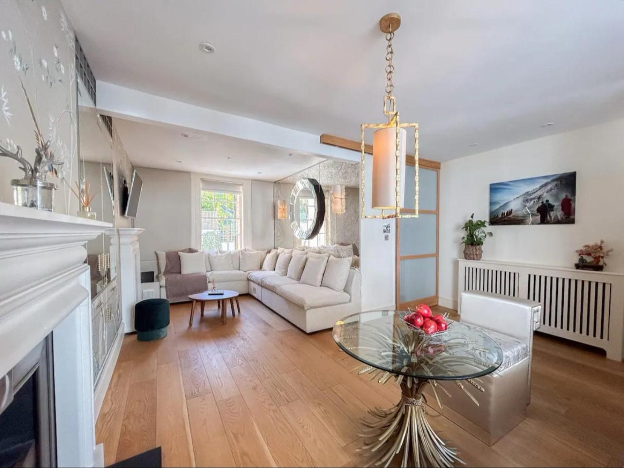 Entire 3 Bed Town House, Chelsea, Appartement *