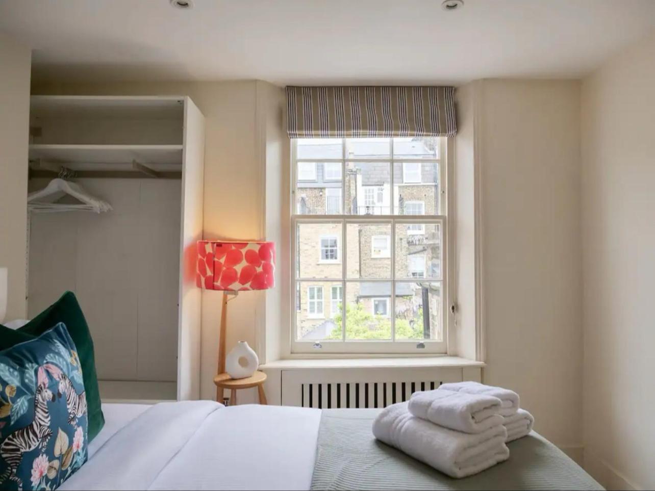 Entire 3 Bed Town House, Chelsea, Appartement
