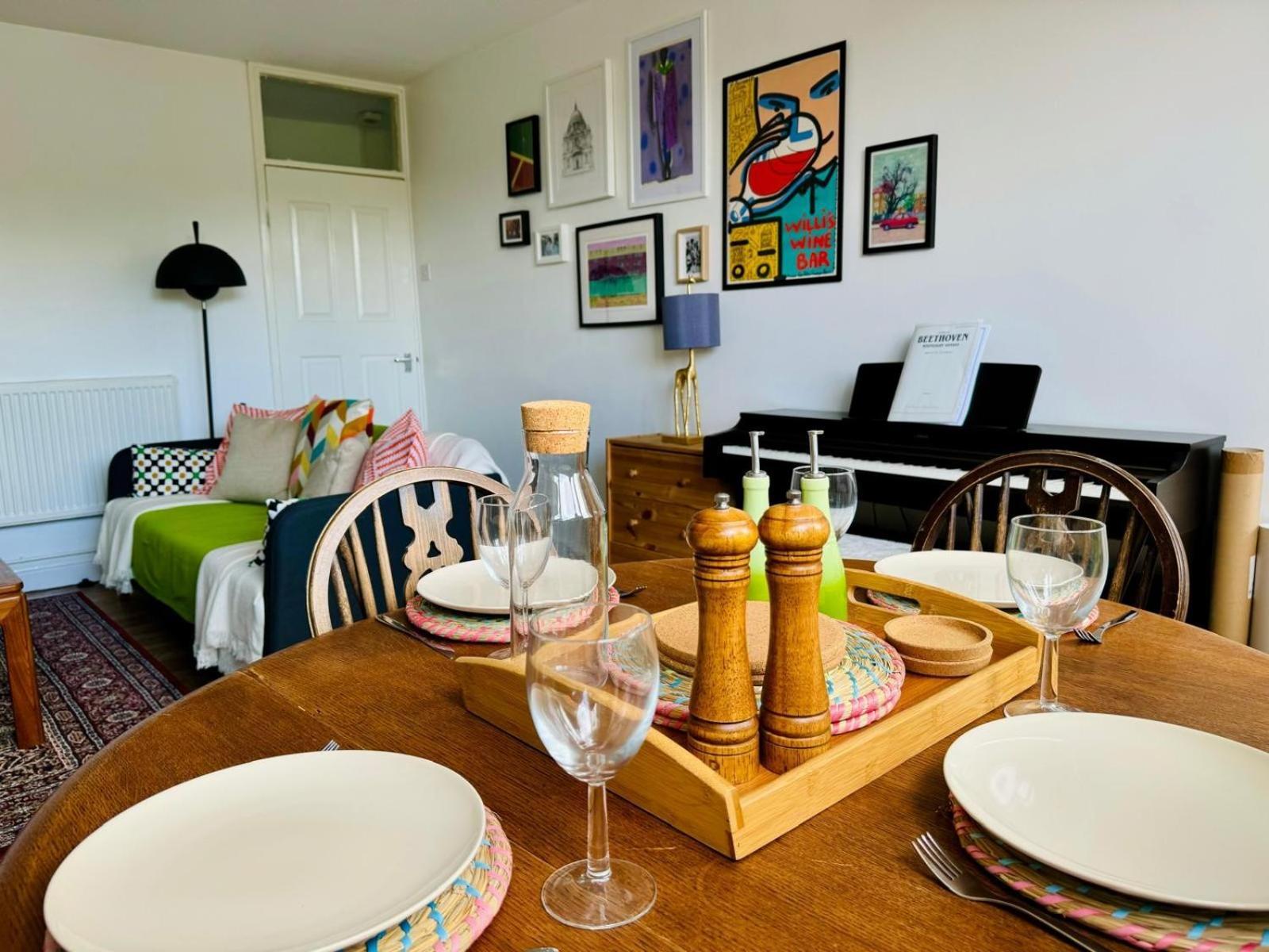 Appartement Modern Flat At Selden House