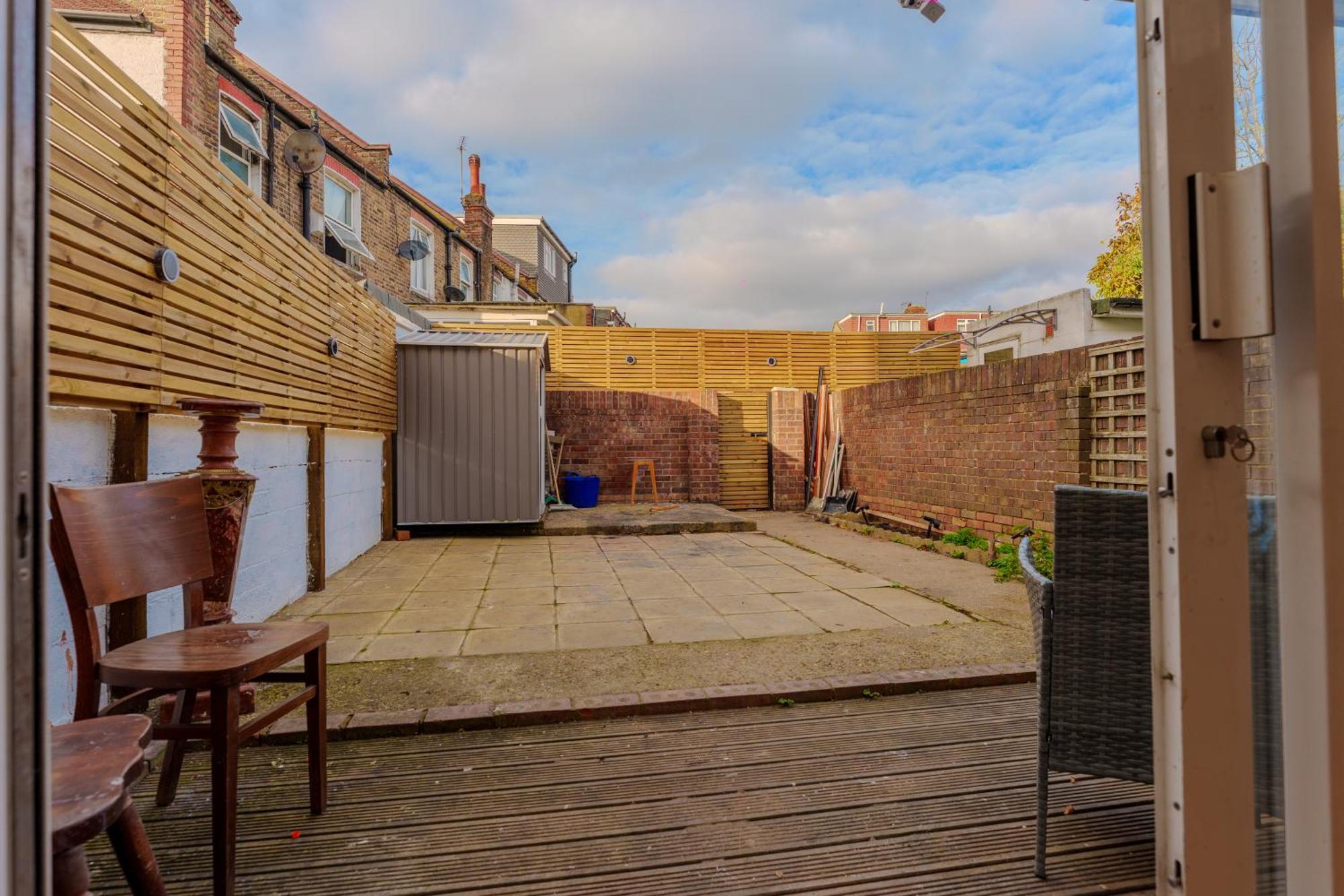 Wembley Lovely 6 Bed House Sleeps Up To 14 Casa de férias Londres