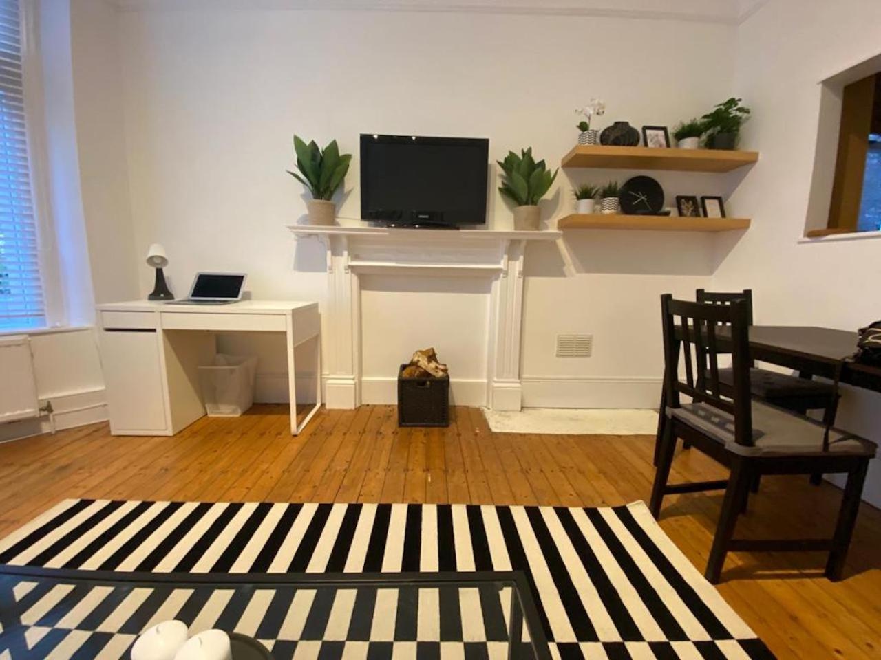 Beautiful One Bed Garden Flat In Muswell Hill
