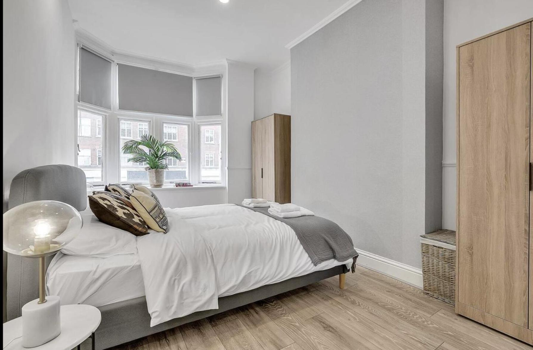 Vibrant Kensington Street Apartamento Londres
