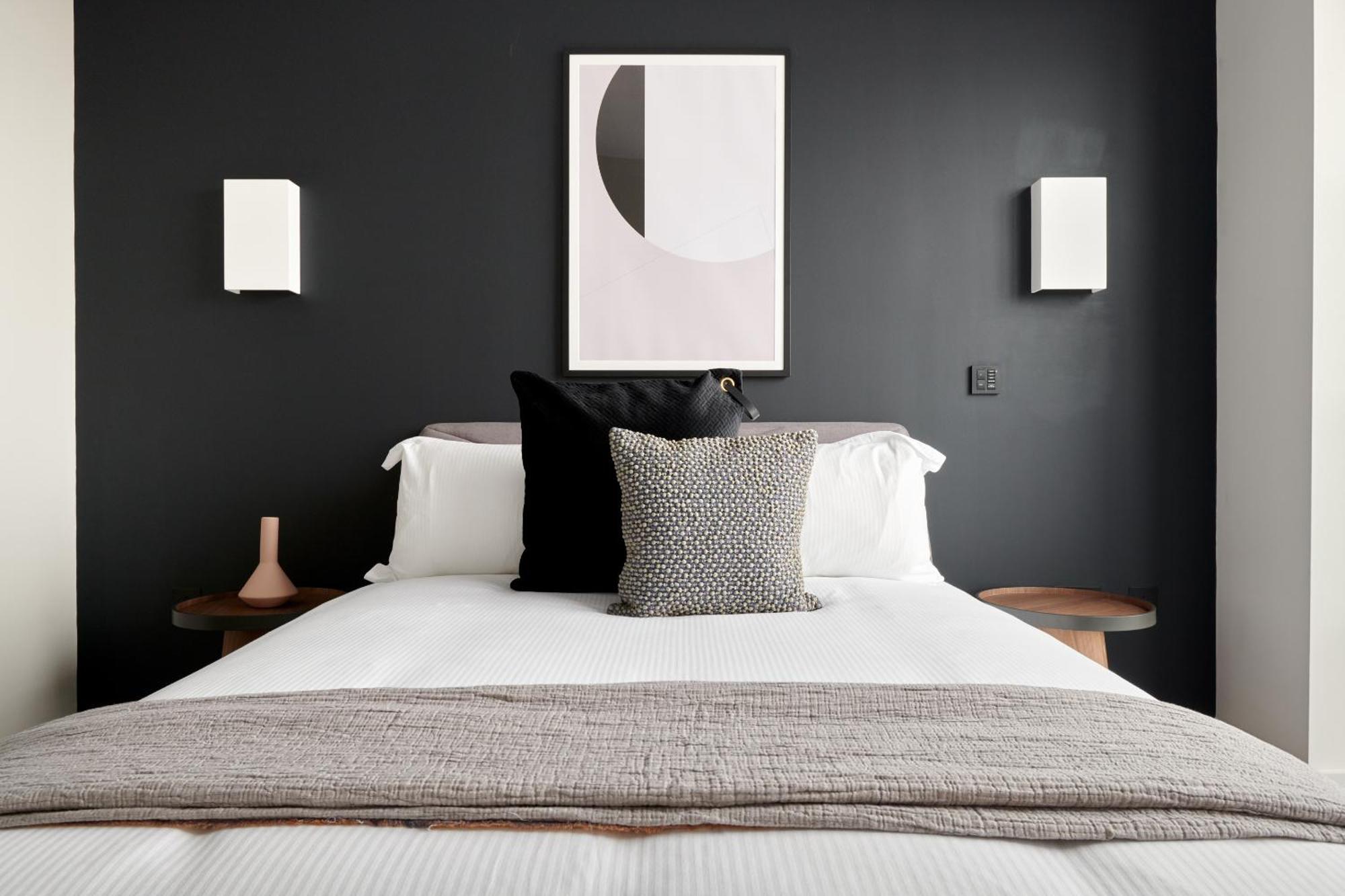 Aparthotel Sonder L Back Hill 4*