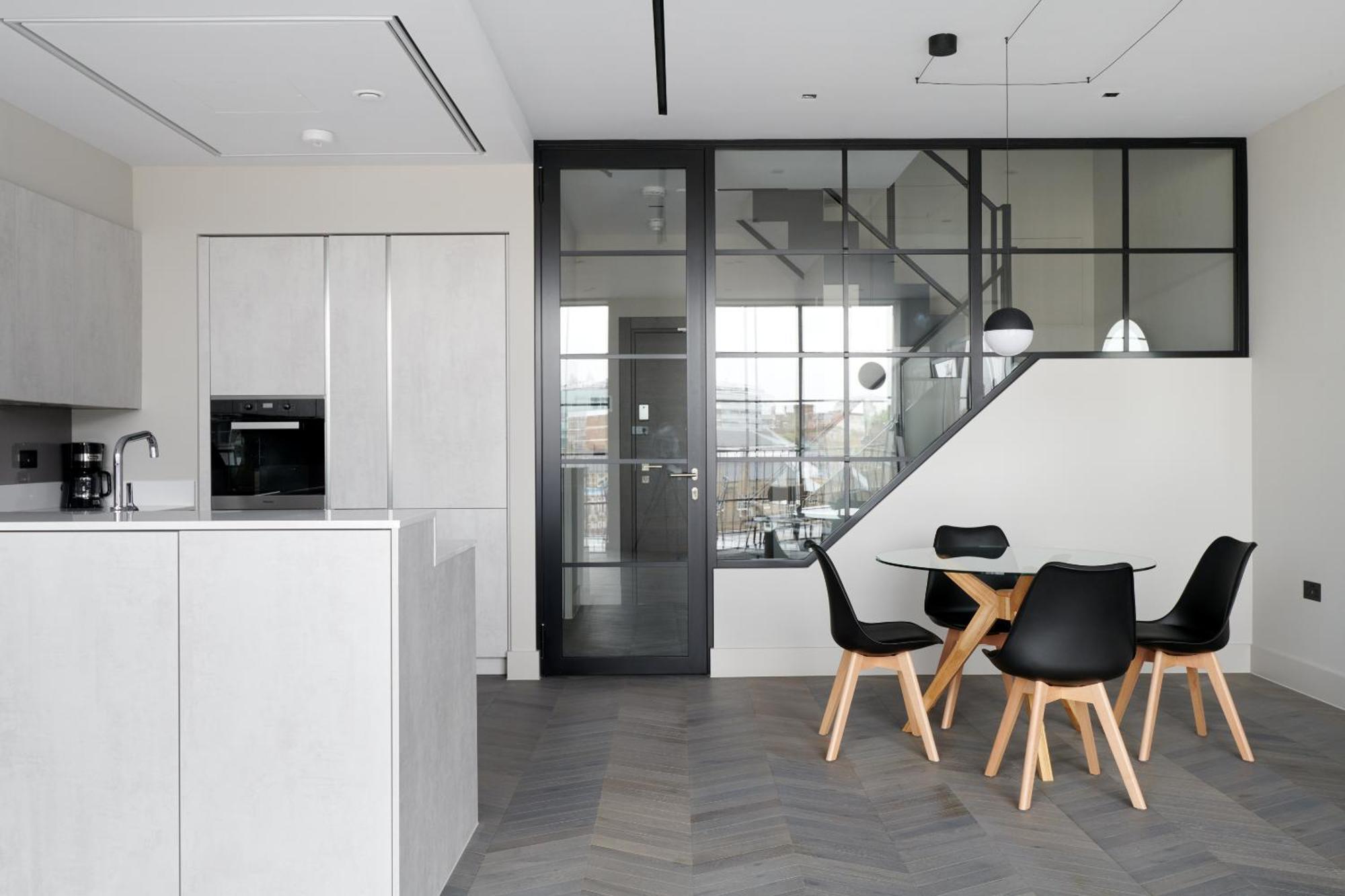 Aparthotel Sonder L Back Hill 4*