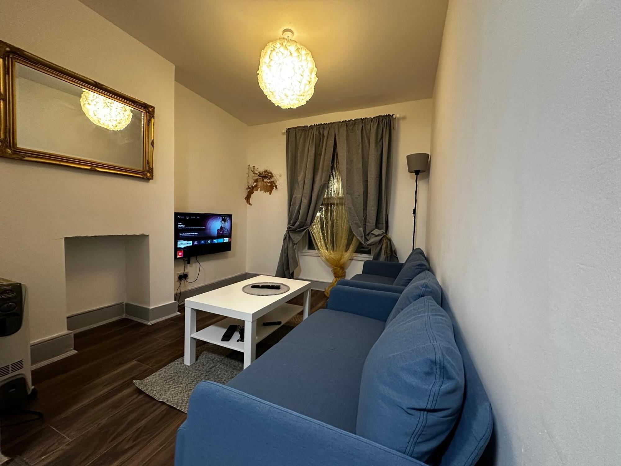 Mileend 4 Large Master Bedroom Quarto em Acomodações Particulares
