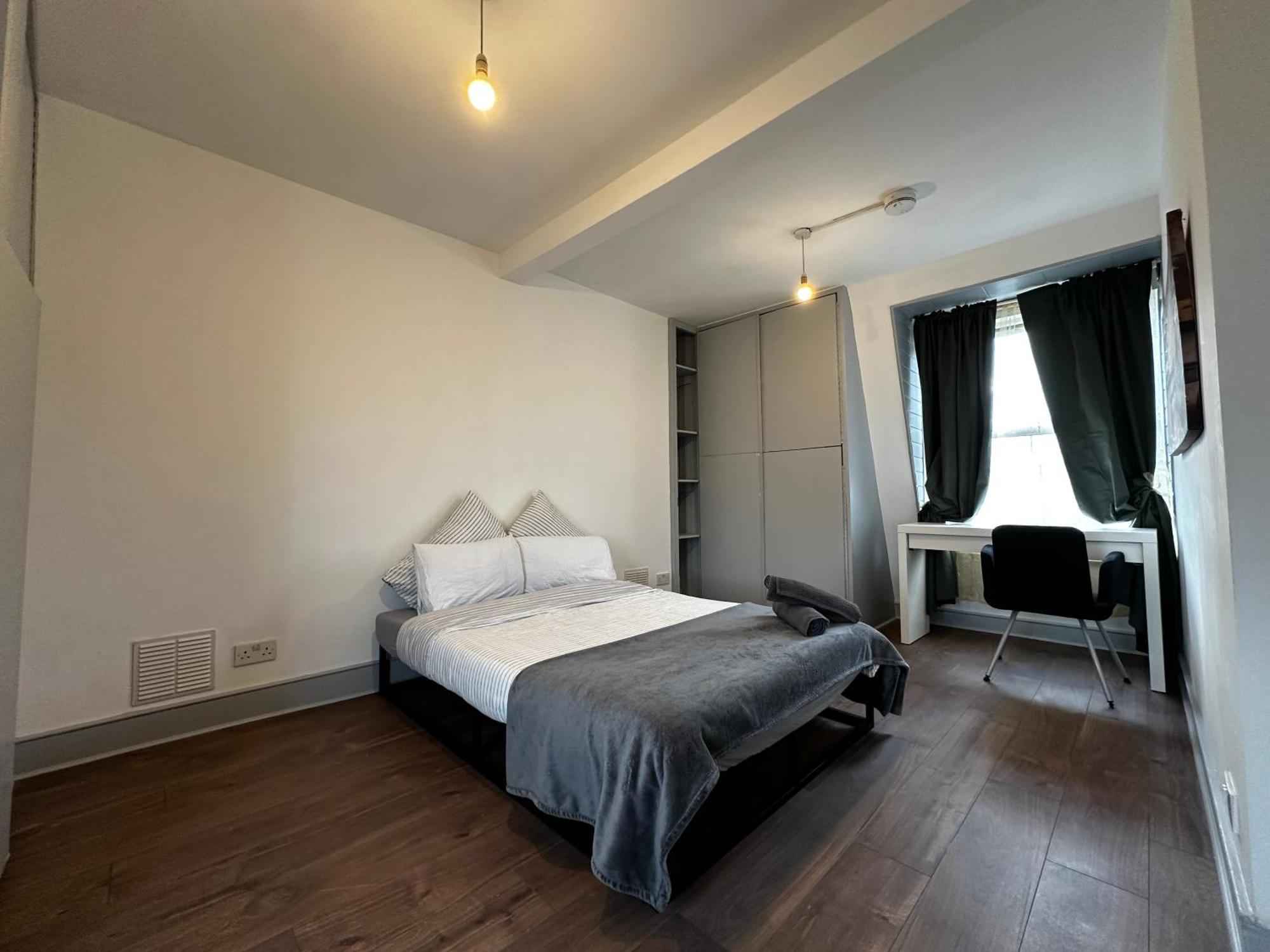 Mileend 4 Large Master Bedroom Quarto em Acomodações Particulares *