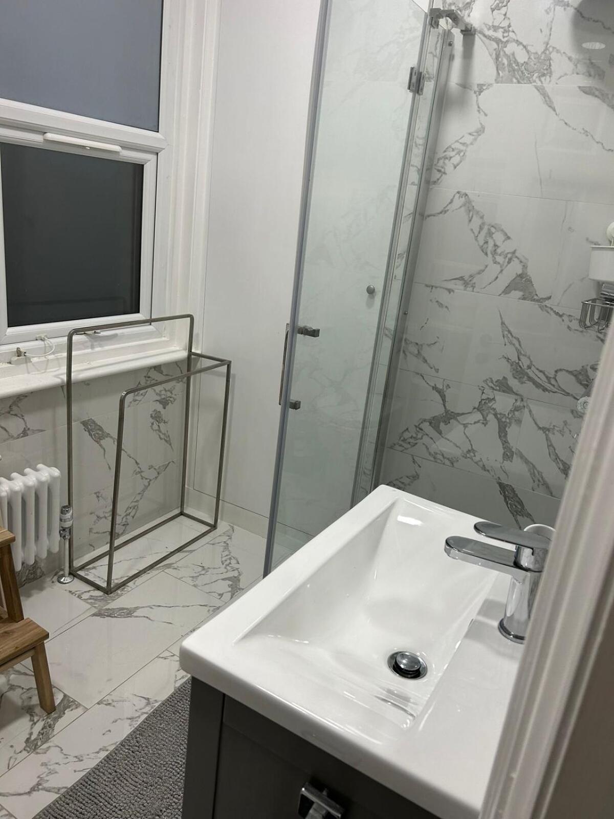 Apartamento Forest Hill 1-bed 2 Mins Station *