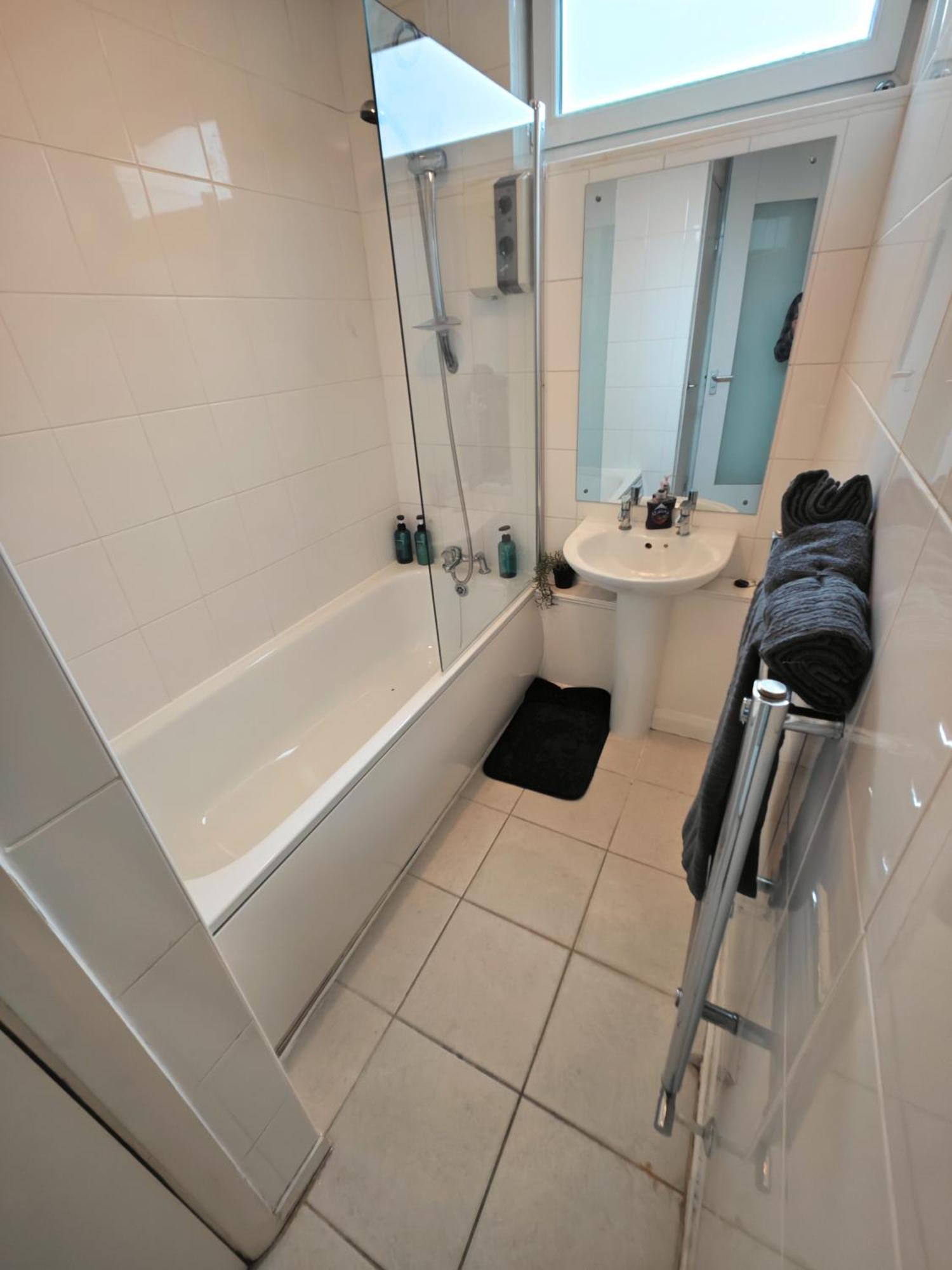 Apartamento 2 Bedroom Flat Next To Lord's Cricket Ground, Londres