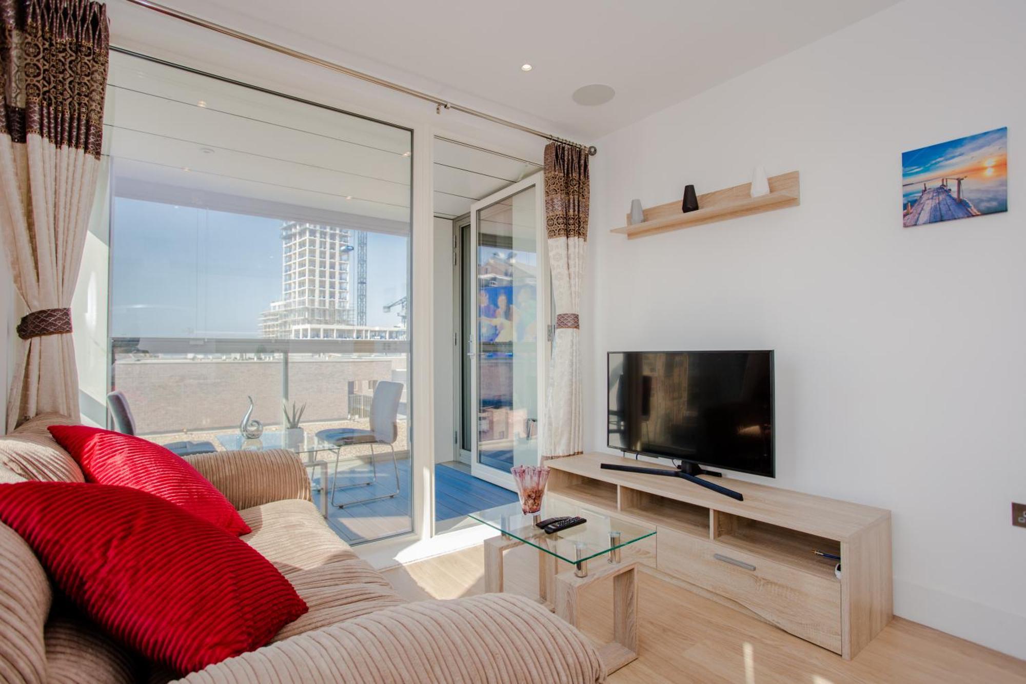 Brand New 2 Bedroom 2 Bath Flat At Brixton Station And O2 For Max 8 Guests Appartement *