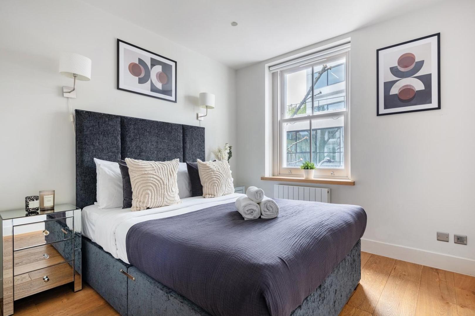 Bnbnook - Spacious 2br - Walk To Soho & Oxford Street Appartement Londen