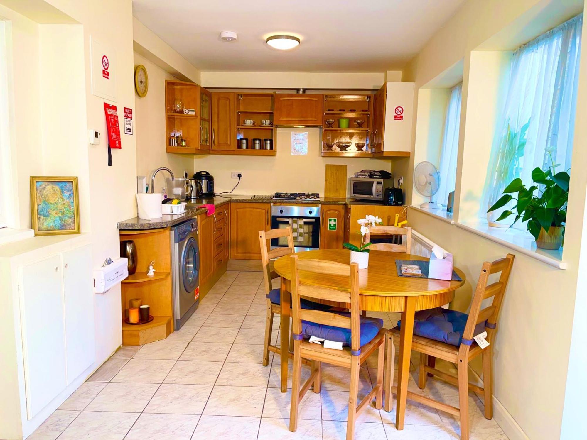 Appartement 2 Bed Studio-free Parking-pet Friendly-garden Londres