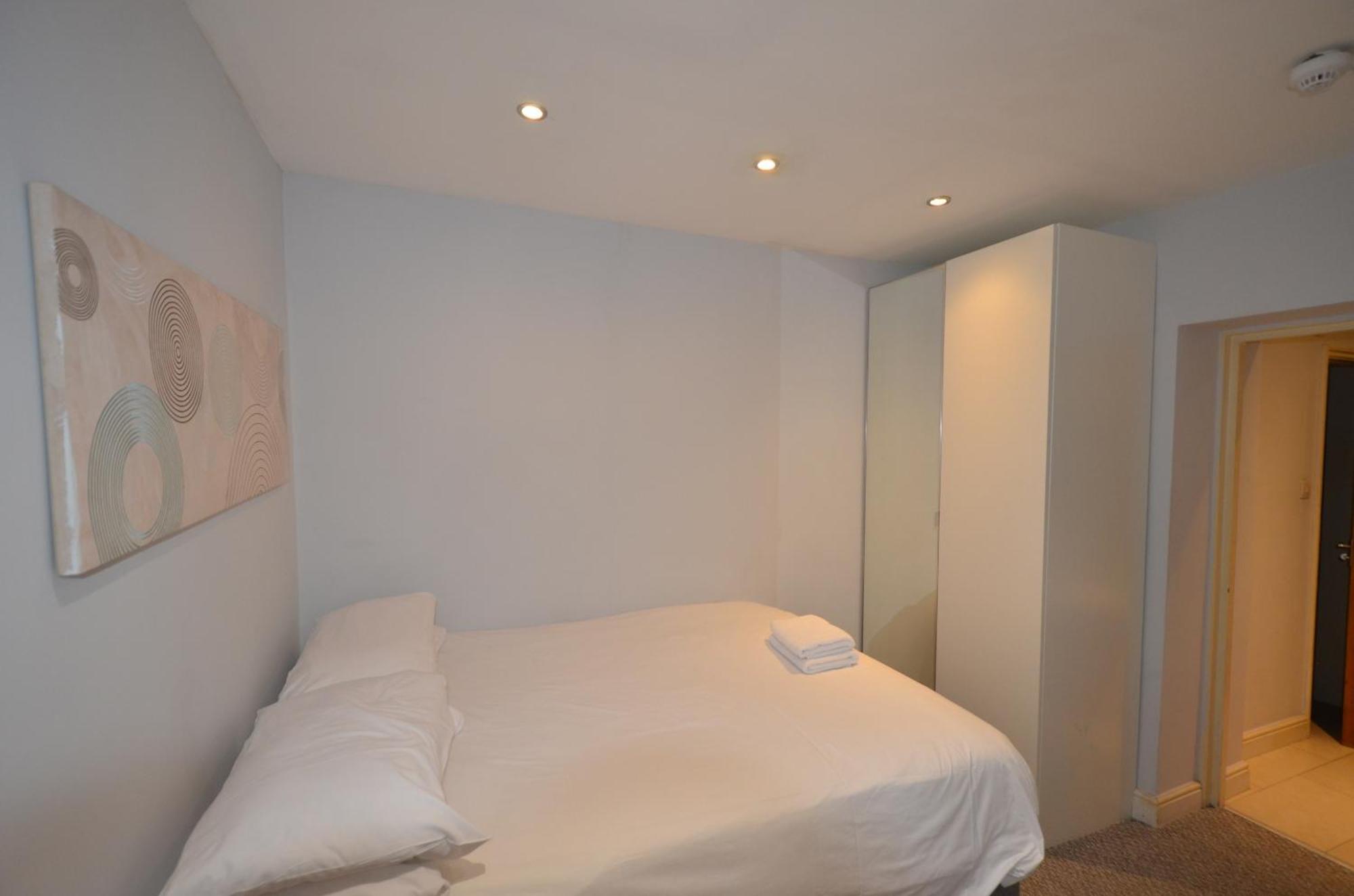 Amber Hotel-suites 3*