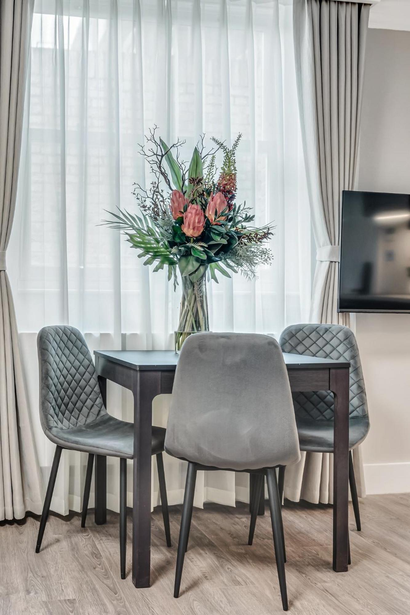 Cleveland Residences Bloomsbury Apartamento *
