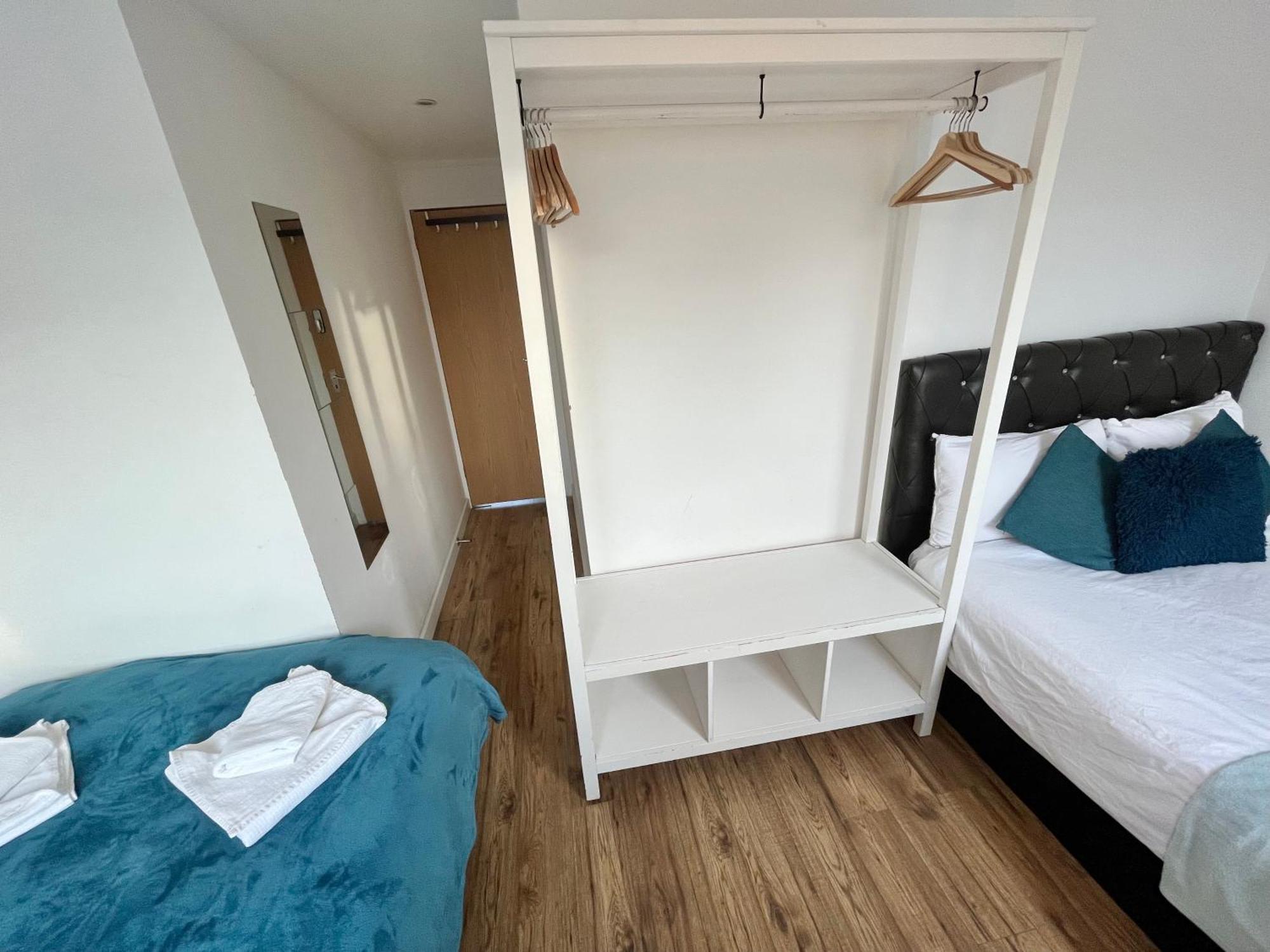 Euston Private Bedrooms 119a 4-7 London