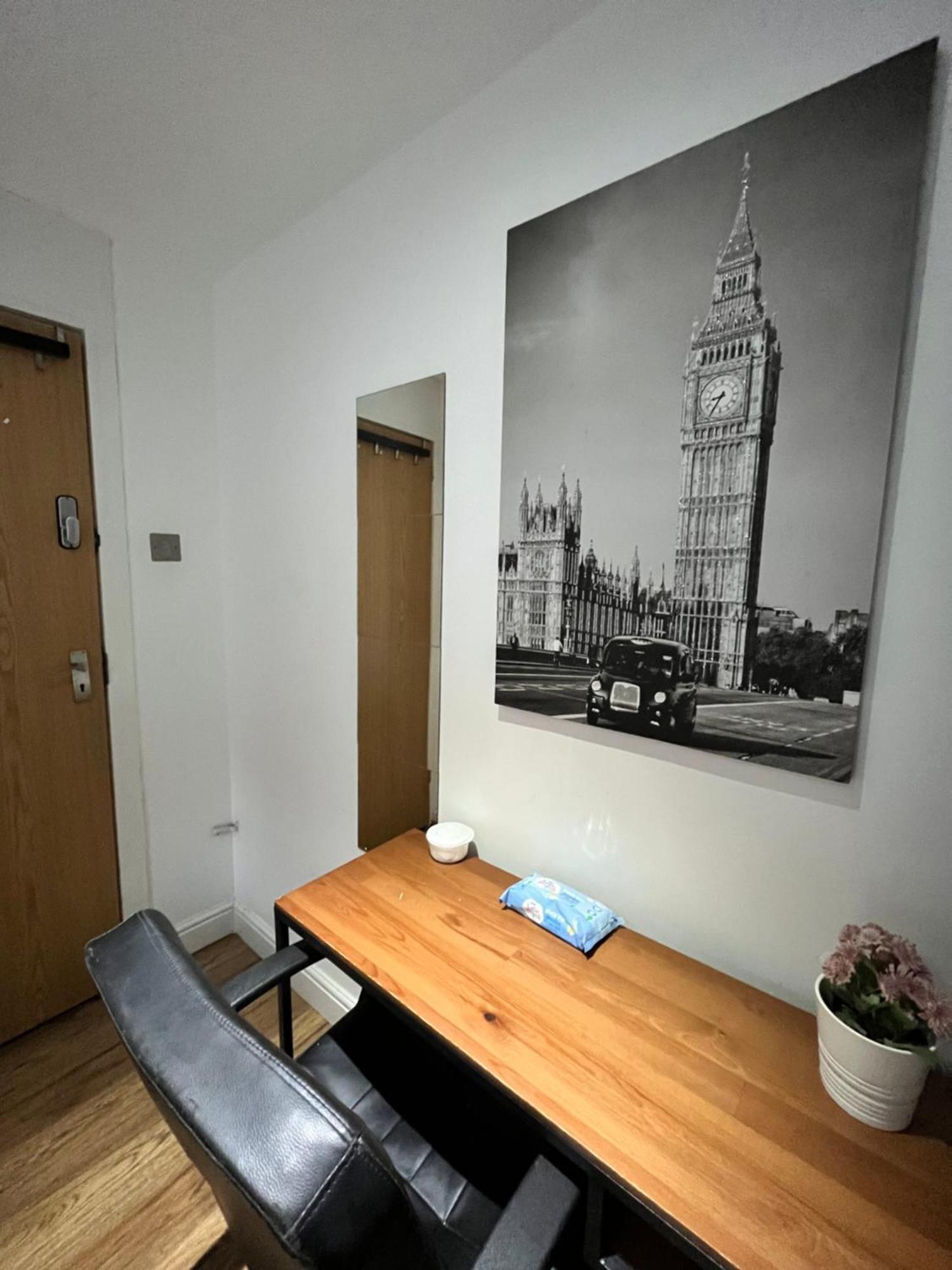 Euston Private Bedrooms 119a 4-7 London